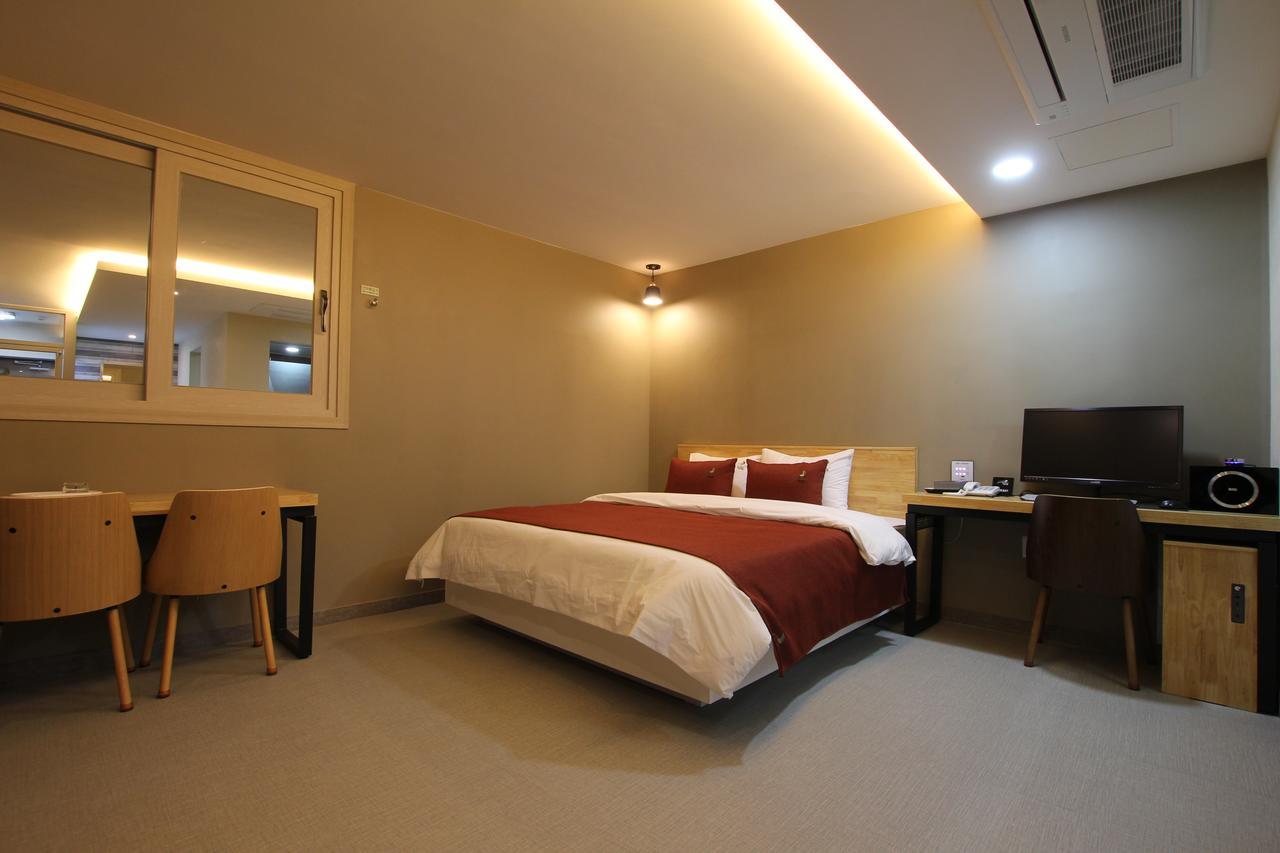 Jade Hotel Ούλσαν Εξωτερικό φωτογραφία