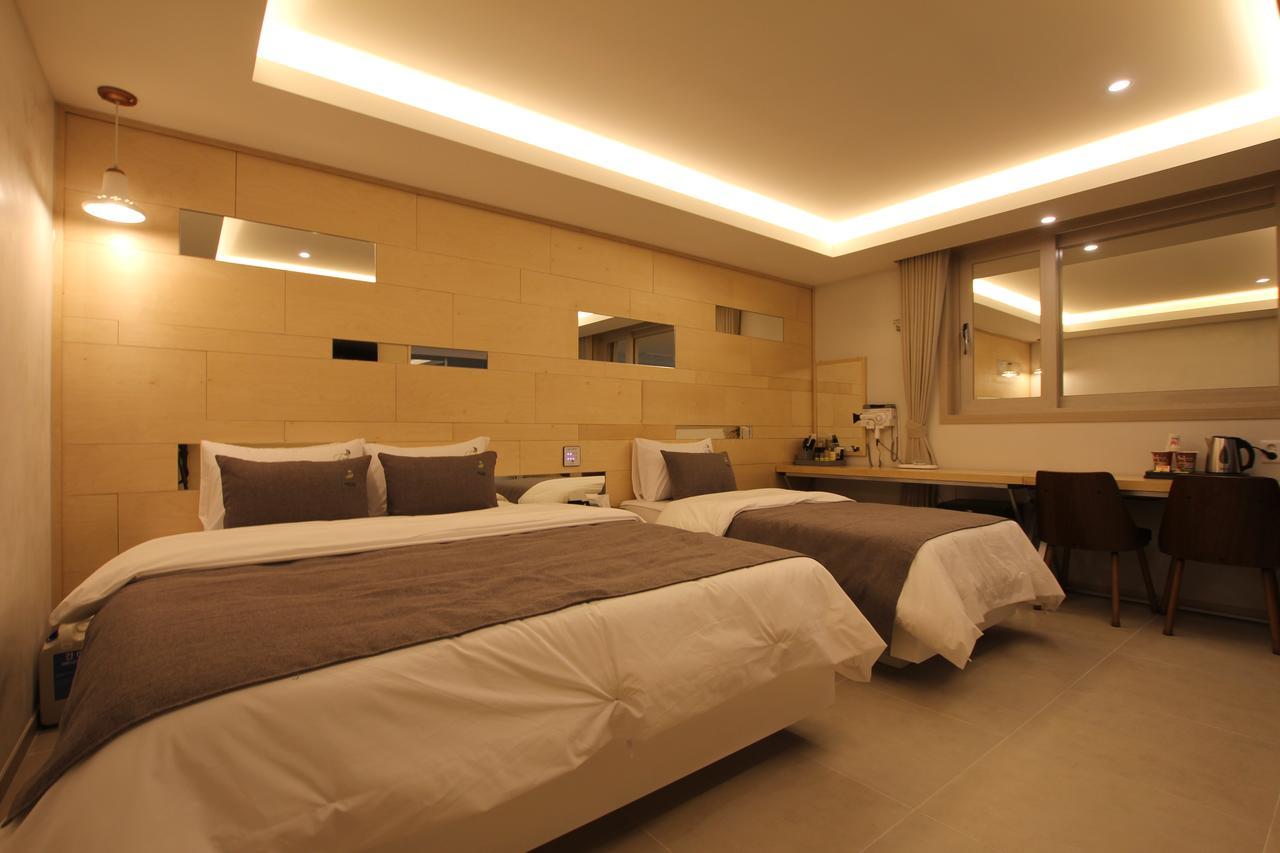 Jade Hotel Ούλσαν Εξωτερικό φωτογραφία